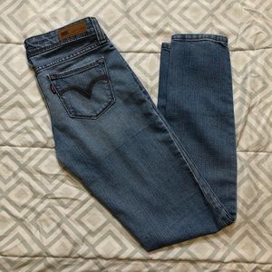 Levi’s skinny jeans